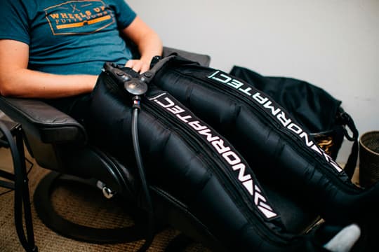 vasopneumatic-compression-treatments